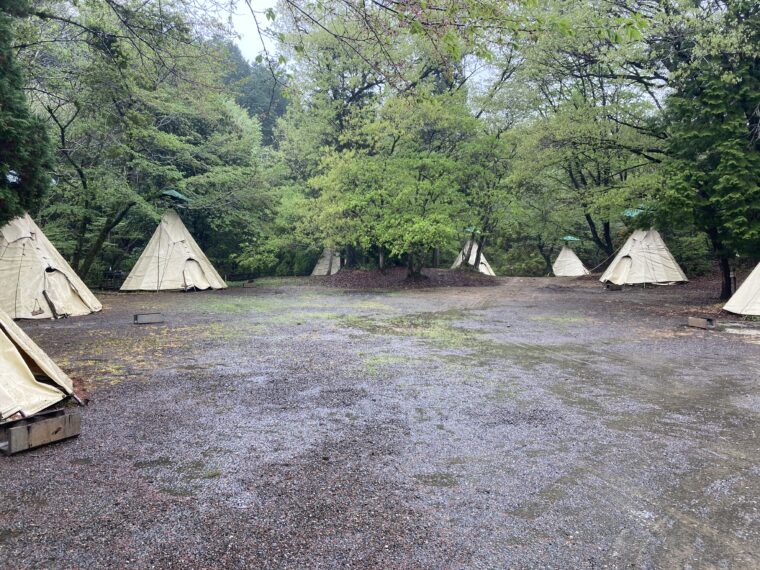 アウトドアベース犬山キャンプ場　ティピーサイト